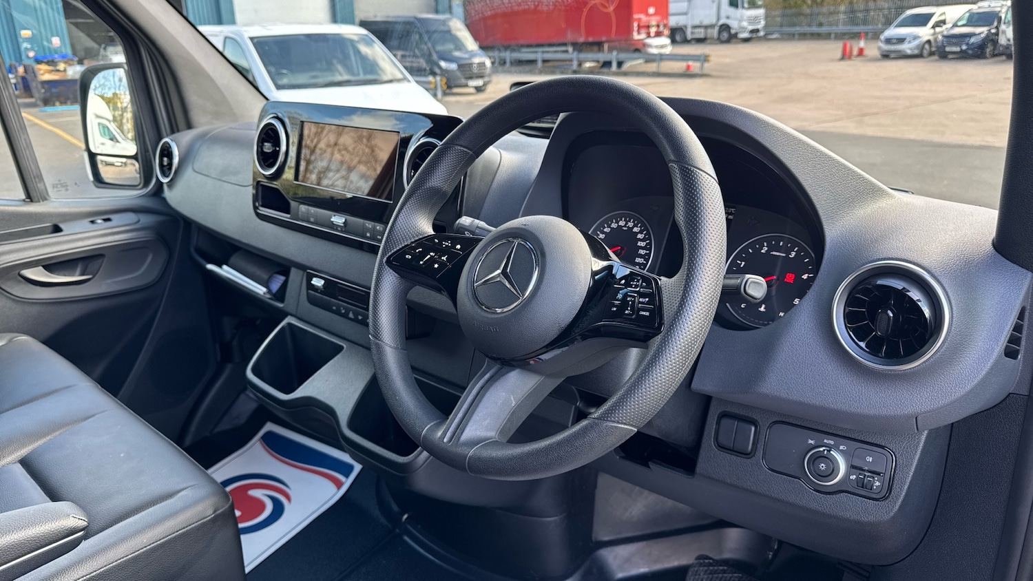 Used Mercedes-Benz Sprinter 2025 for sale - 78165980: Photo 11