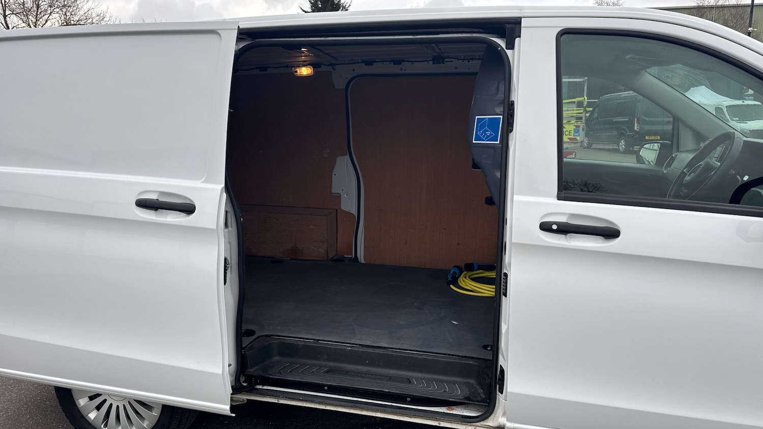 Used Mercedes-Benz Vito 2022 for sale - 77380738: Photo 18