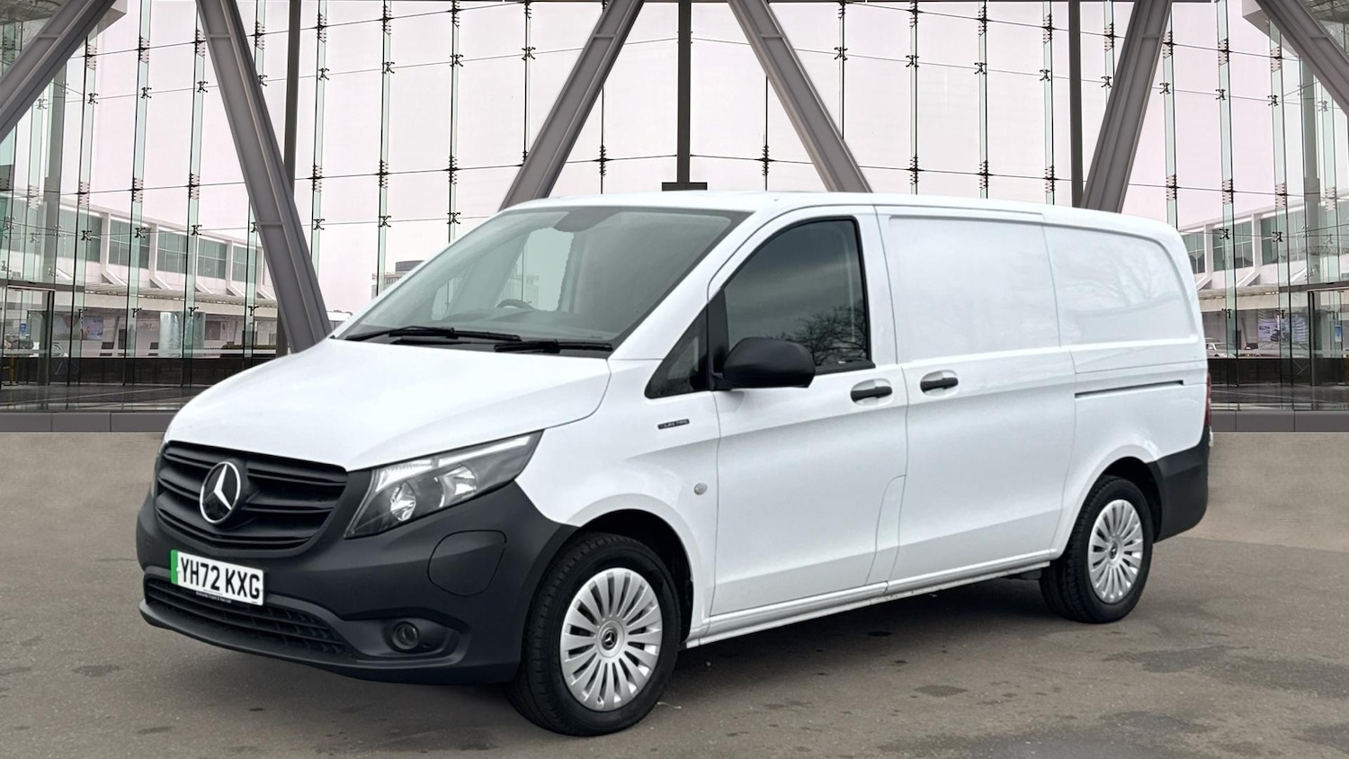 Used Mercedes-Benz Vito 2022 for sale - 77380738: Photo 2