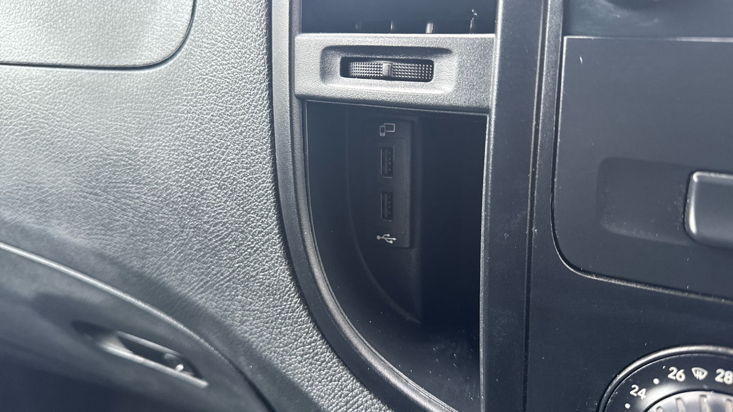 Used Mercedes-Benz Vito 2022 for sale - 77380738: Photo 31