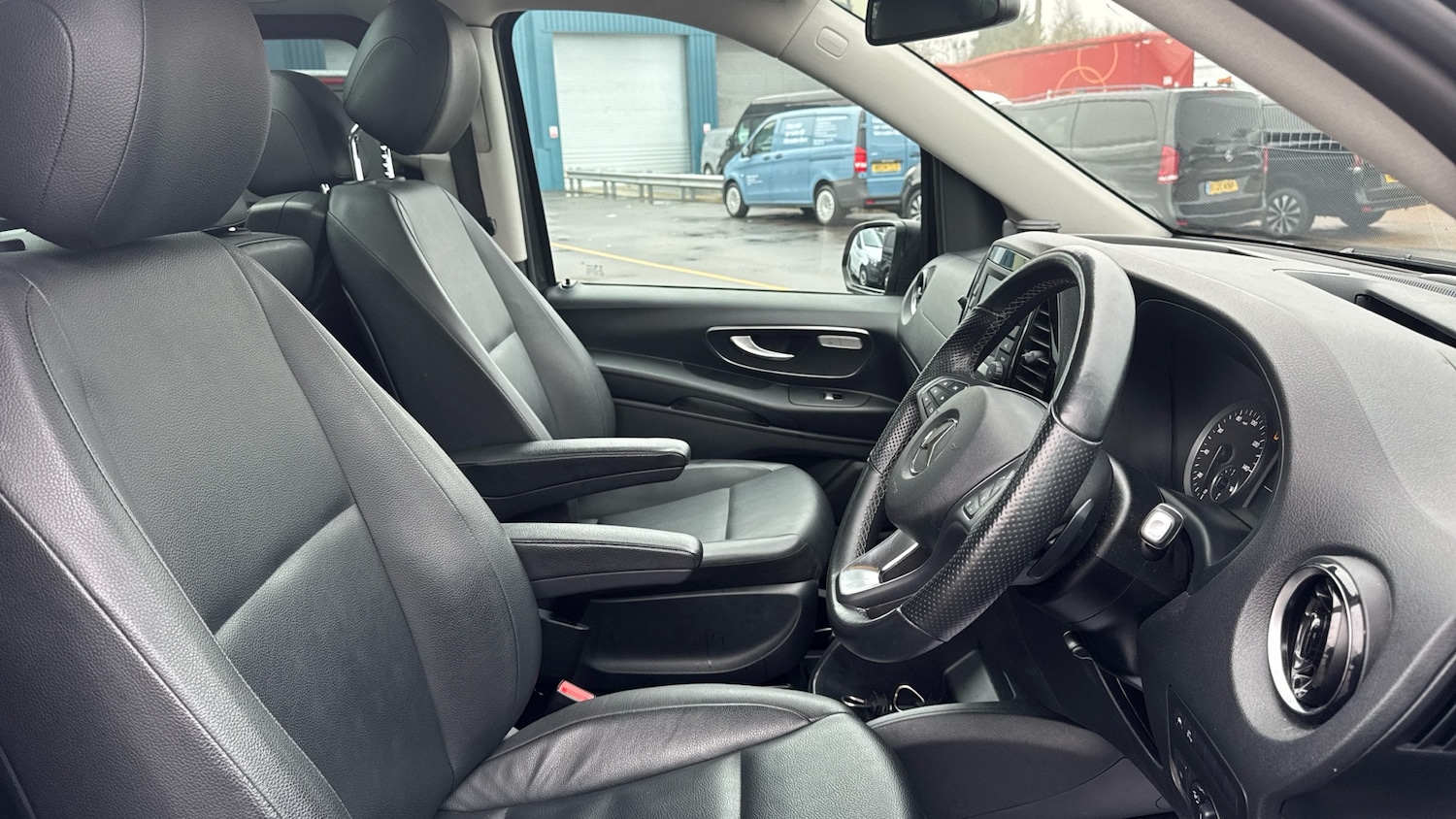 Used Mercedes-Benz Vito 2021 for sale - 77069133: Photo 10