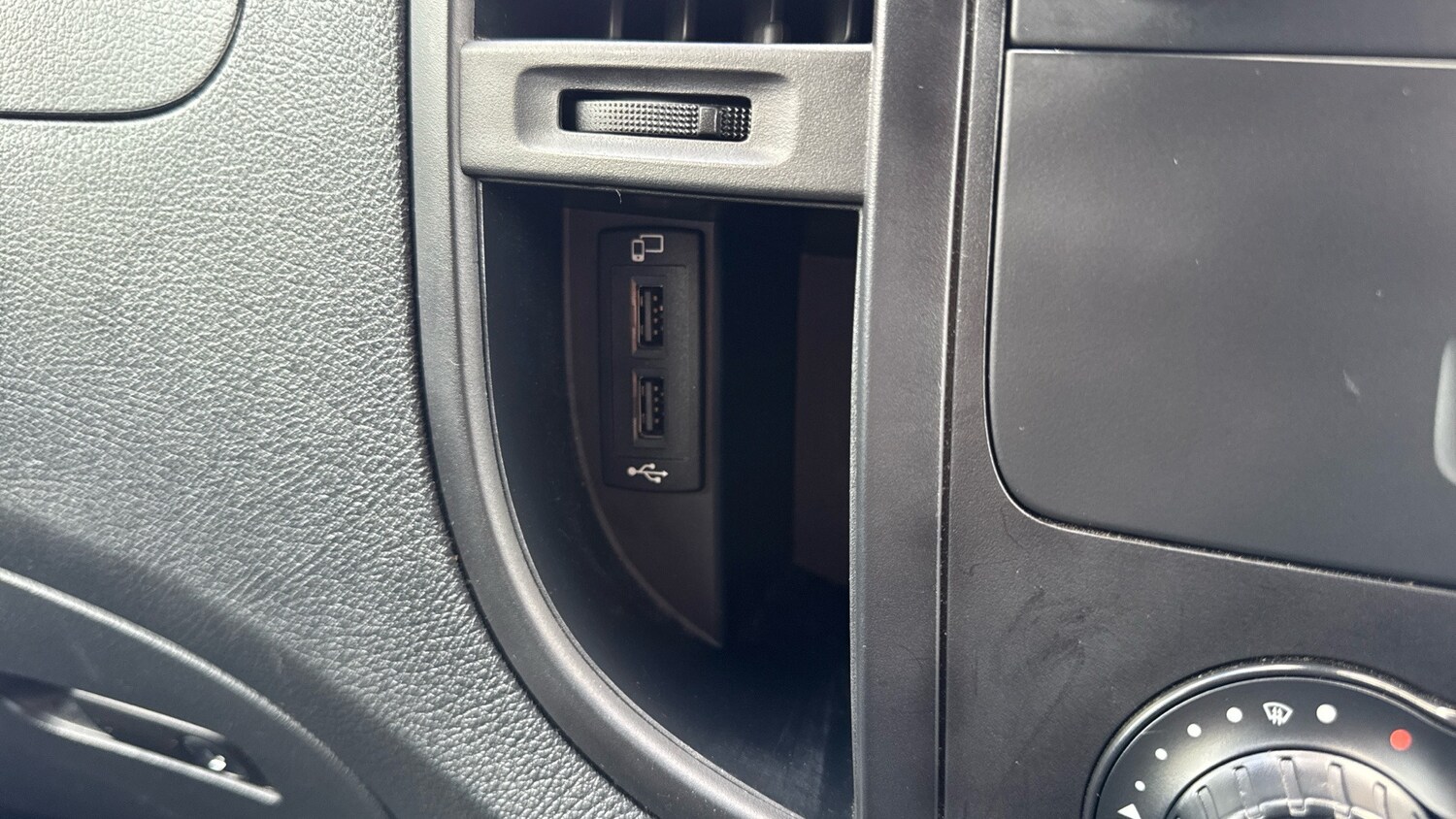 Used Mercedes-Benz Vito 2021 for sale - 76055687: Photo 25