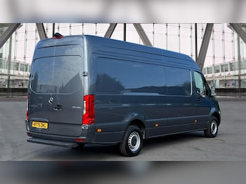 Used Mercedes-Benz Sprinter 2025 for sale - 78554819: Photo