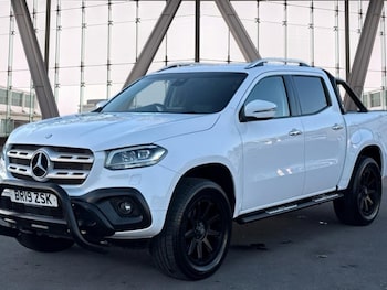Used Mercedes-Benz X Class 2019 for sale - 76692642: Photo