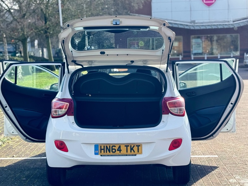 Used Hyundai i10 2014 for sale - 77038649: Photo 16