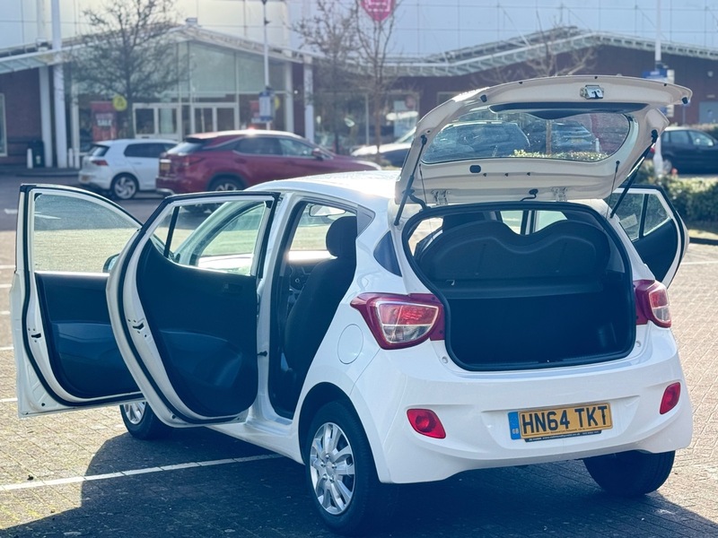 Used Hyundai i10 2014 for sale - 77038649: Photo 17