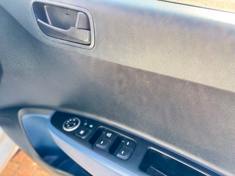 Used Hyundai i10 2014 for sale - 77038649: Photo 22