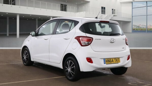 Used Hyundai i10 2014 for sale - 77038649: Photo 3