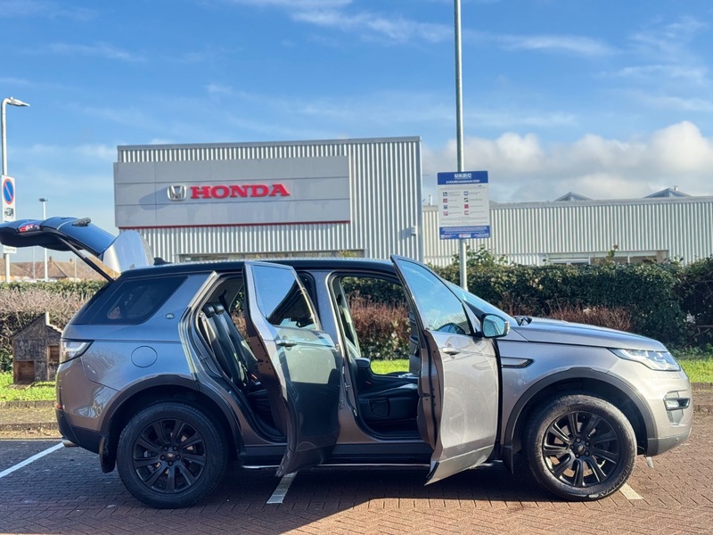 Used Land Rover Discovery Sport 2015 for sale - 77356950: Photo 22