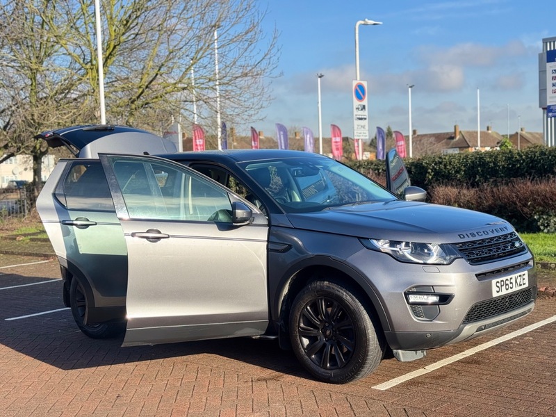 Used Land Rover Discovery Sport 2015 for sale - 77356950: Photo 23
