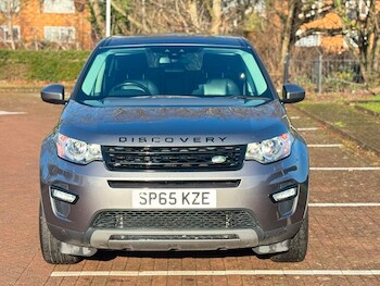 Used Land Rover Discovery Sport 2015 for sale - 77356950: Photo