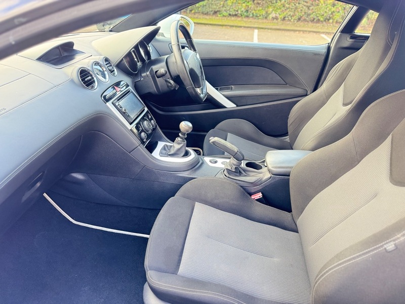 Used Peugeot RCZ 2010 for sale - 77572460: Photo 16