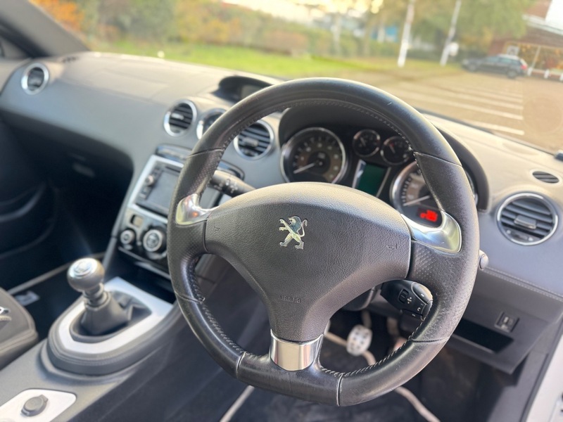 Used Peugeot RCZ 2010 for sale - 77572460: Photo 21