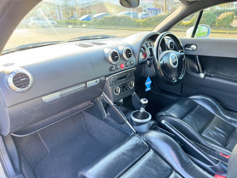 Used Audi TT 2002 for sale - 77007818: Photo 11