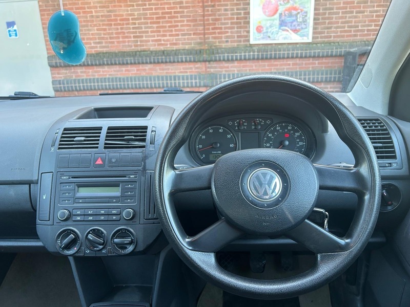 Used Volkswagen Polo 2005 for sale - 78168078: Photo 9
