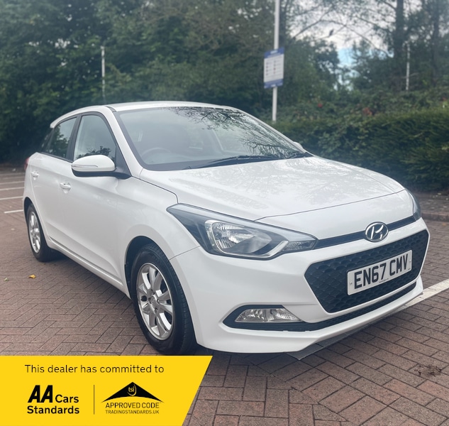 Used Hyundai i20 2017 for sale - 76660017: Photo 1