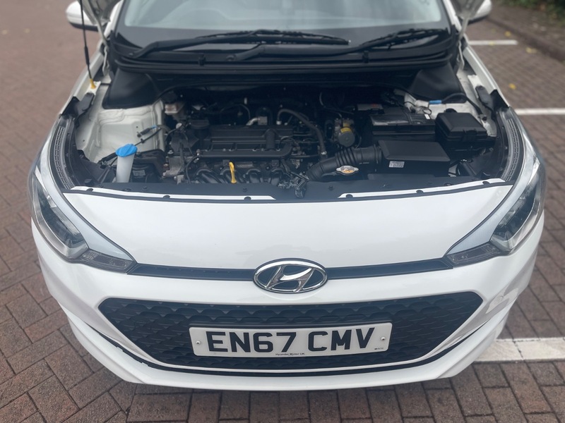 Used Hyundai i20 2017 for sale - 76660017: Photo 20