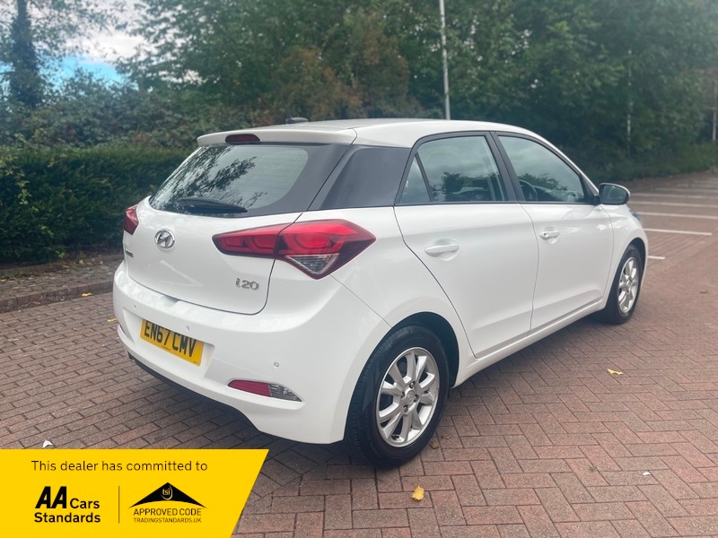 Used Hyundai i20 2017 for sale - 76660017: Photo 5