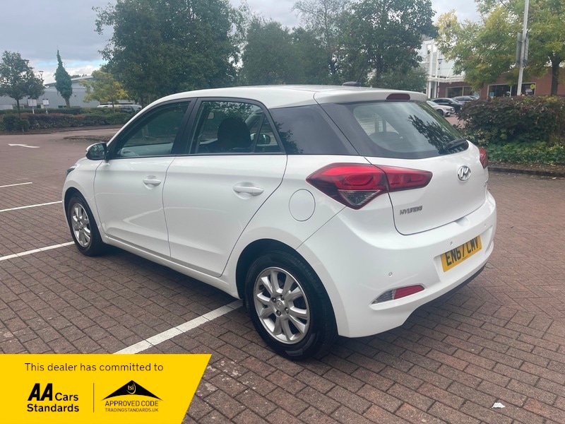 Used Hyundai i20 2017 for sale - 76660017: Photo 7