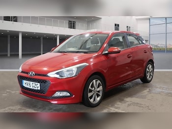 Used Hyundai i20 2016 for sale - 77200994: Photo