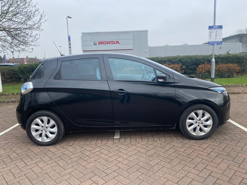 Used Renault Zoe 2014 for sale - 77668120: Photo 4