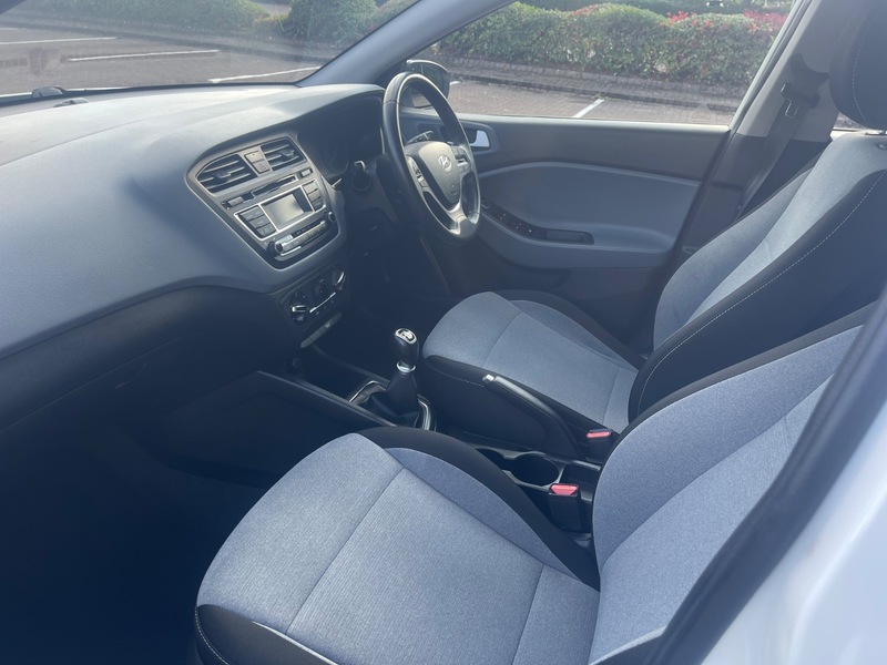 Used Hyundai i20 2016 for sale - 76660016: Photo 13