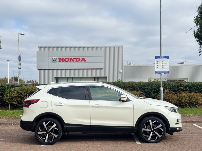 Used Nissan Qashqai 2018 for sale - 76660034: Photo 13