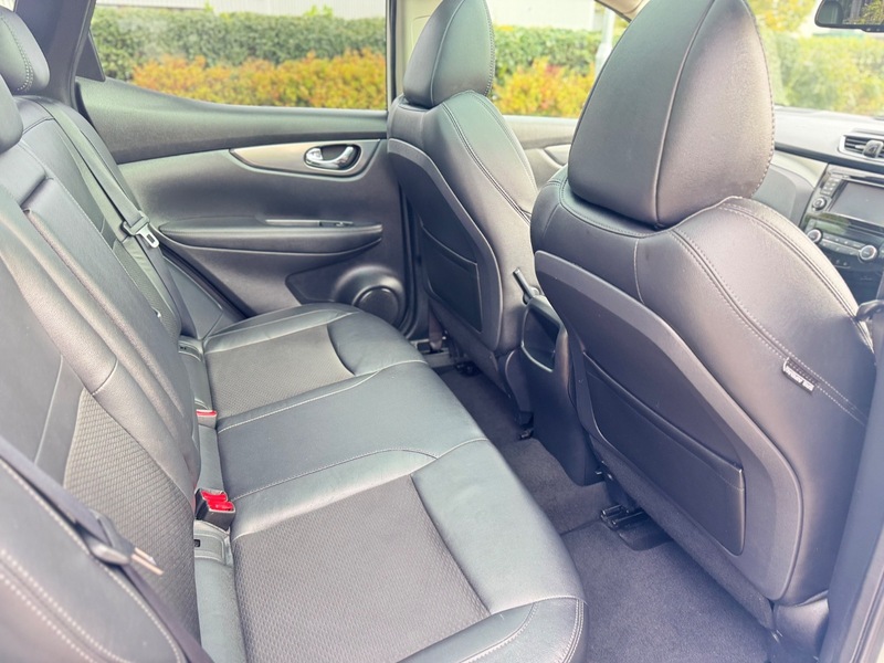 Used Nissan Qashqai 2018 for sale - 76660034: Photo 18