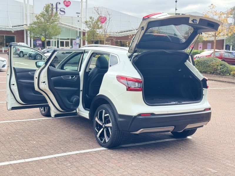 Used Nissan Qashqai 2018 for sale - 76660034: Photo 26