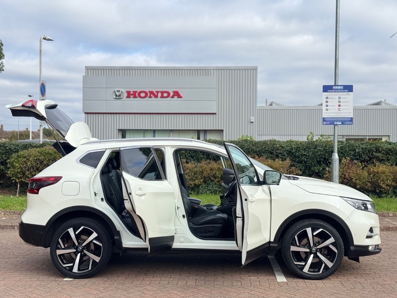 Used Nissan Qashqai 2018 for sale - 76660034: Photo 28