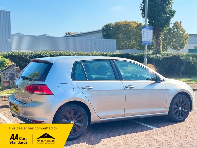 Used Volkswagen Golf 2014 for sale - 76660021: Photo 14