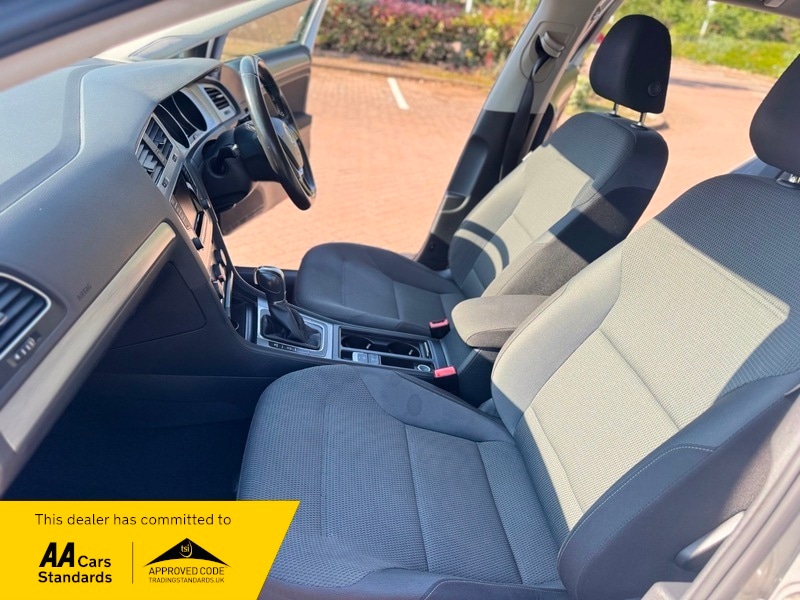 Used Volkswagen Golf 2014 for sale - 76660021: Photo 23