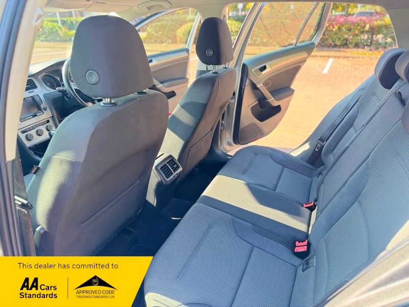 Used Volkswagen Golf 2014 for sale - 76660021: Photo 25