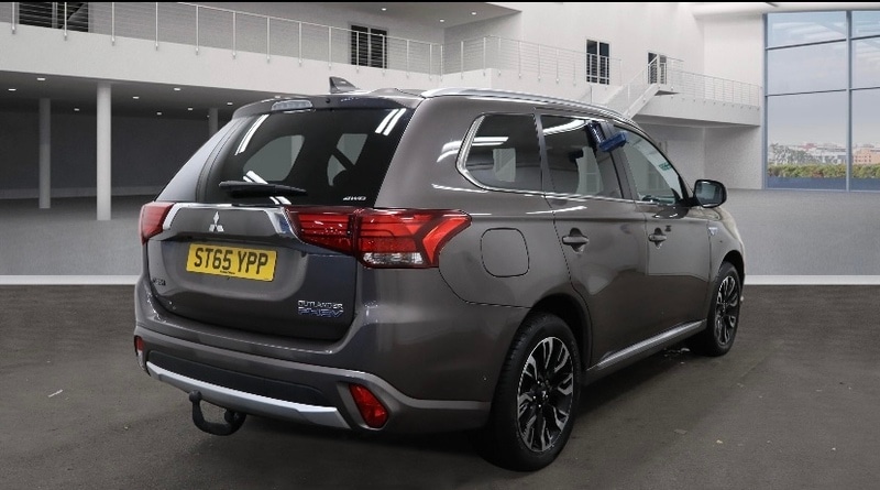 Used Mitsubishi Outlander 2016 for sale - 77118279: Photo 4