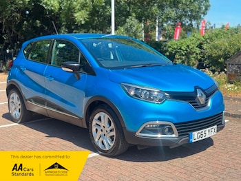 Used Renault Captur 2015 for sale - 76660025: Photo
