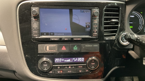 Used Mitsubishi Outlander 2014 for sale - 77655902: Photo 9