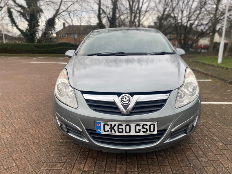Used Vauxhall Corsa 2010 for sale - 77384895: Photo 2
