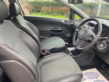 Used Vauxhall Corsa 2010 for sale - 77384895: Photo