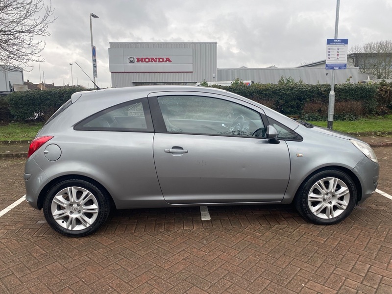 Used Vauxhall Corsa 2010 for sale - 77384895: Photo 7