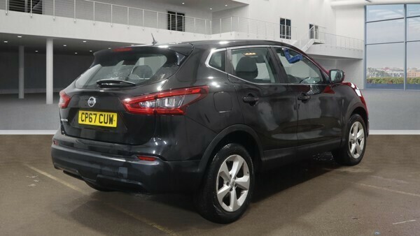 Used Nissan Qashqai 2017 for sale - 77409216: Photo 4