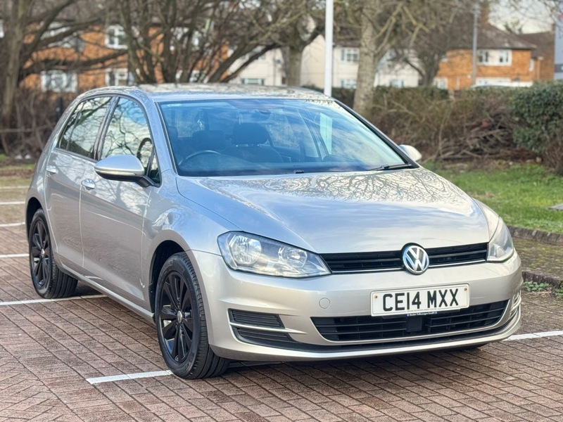 Used Volkswagen Golf 2014 for sale - 77356951: Photo 2
