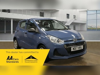 Used Hyundai i10 2017 for sale - 77370361: Photo