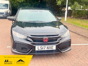 Used Honda Civic 2017 for sale - 76660010: Photo