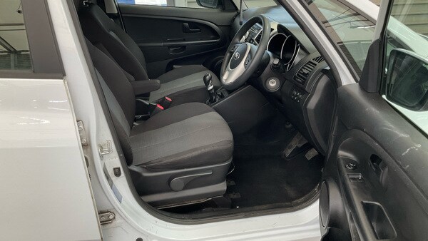 Used Kia Venga 2013 for sale - 77766057: Photo 6