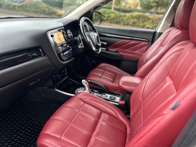 Used Mitsubishi Outlander 2016 for sale - 76660030: Photo 16