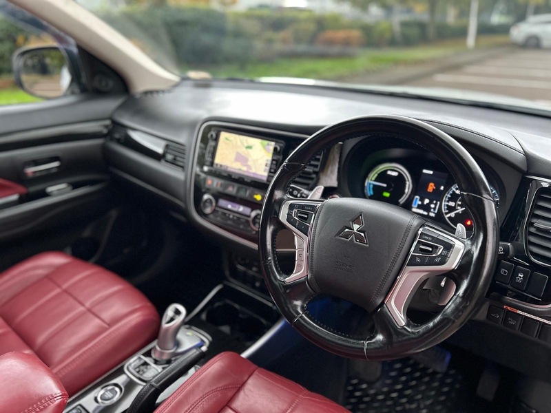 Used Mitsubishi Outlander 2016 for sale - 76660030: Photo 9