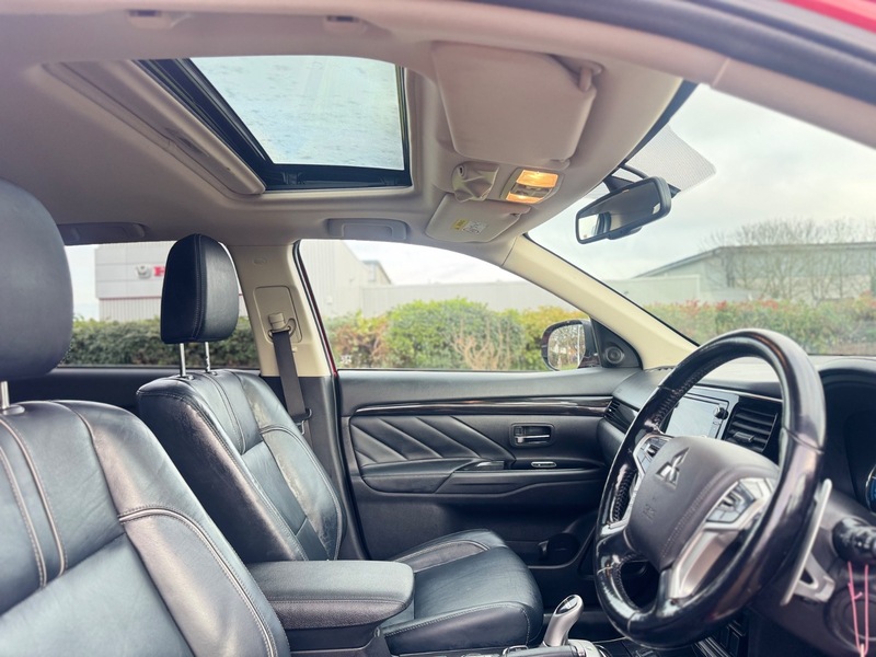 Used Mitsubishi Outlander 2016 for sale - 76974030: Photo 14