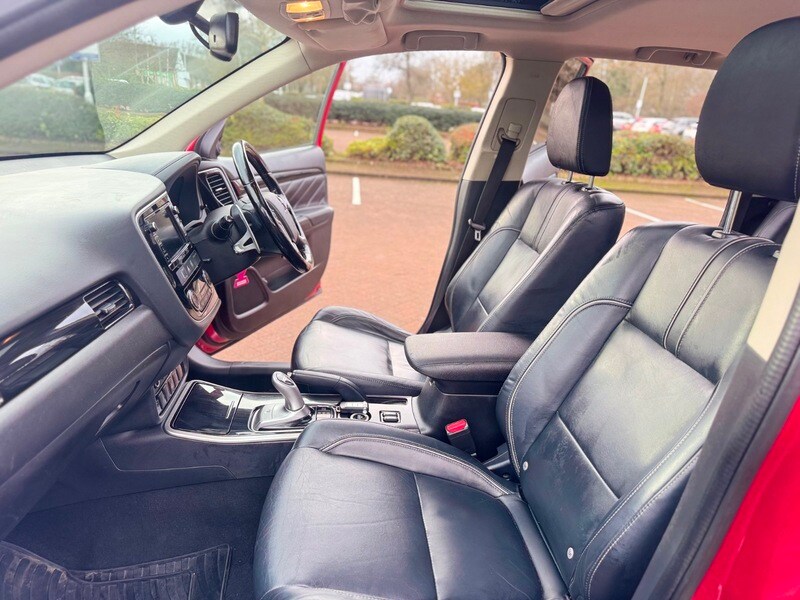 Used Mitsubishi Outlander 2016 for sale - 76974030: Photo 18