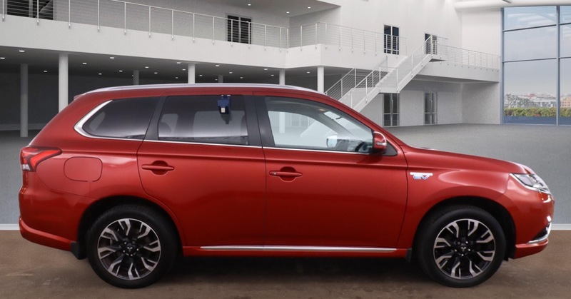 Used Mitsubishi Outlander 2016 for sale - 76974030: Photo 5