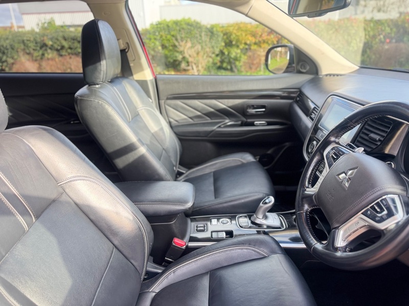 Used Mitsubishi Outlander 2018 for sale - 76863635: Photo 11